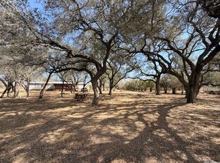 1140 County Road 765, Moore, TX 78057