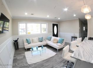 234 Orangewood Dr, Brick, NJ 08723