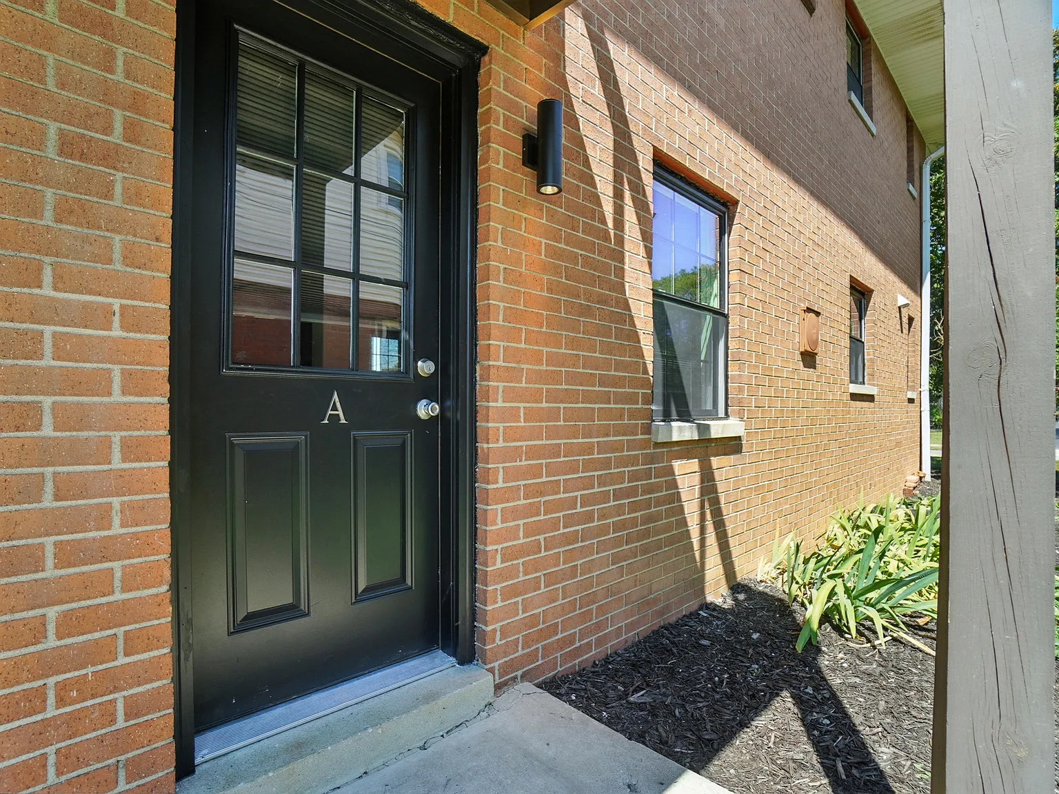 1 bed, 660 sqft, $950 — Photo 3