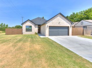 1245 SW 17th St, Oklahoma City, OK 73108