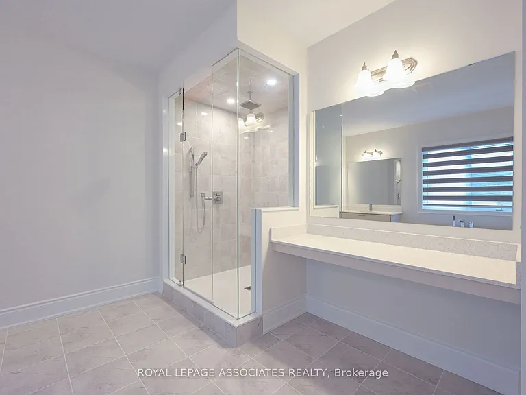 55 Raspberry Ridge Ave — Photo 29