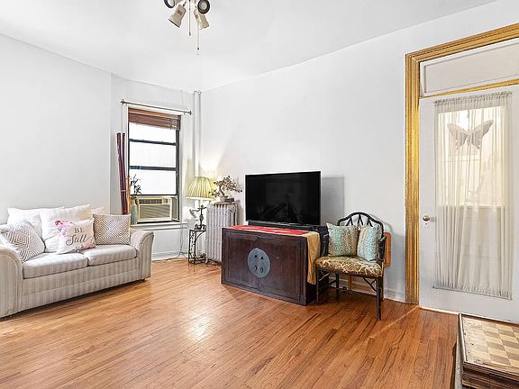 4th image of 14 W 119th St #6