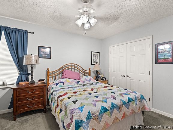 5th image of 3018 Pebble Brook