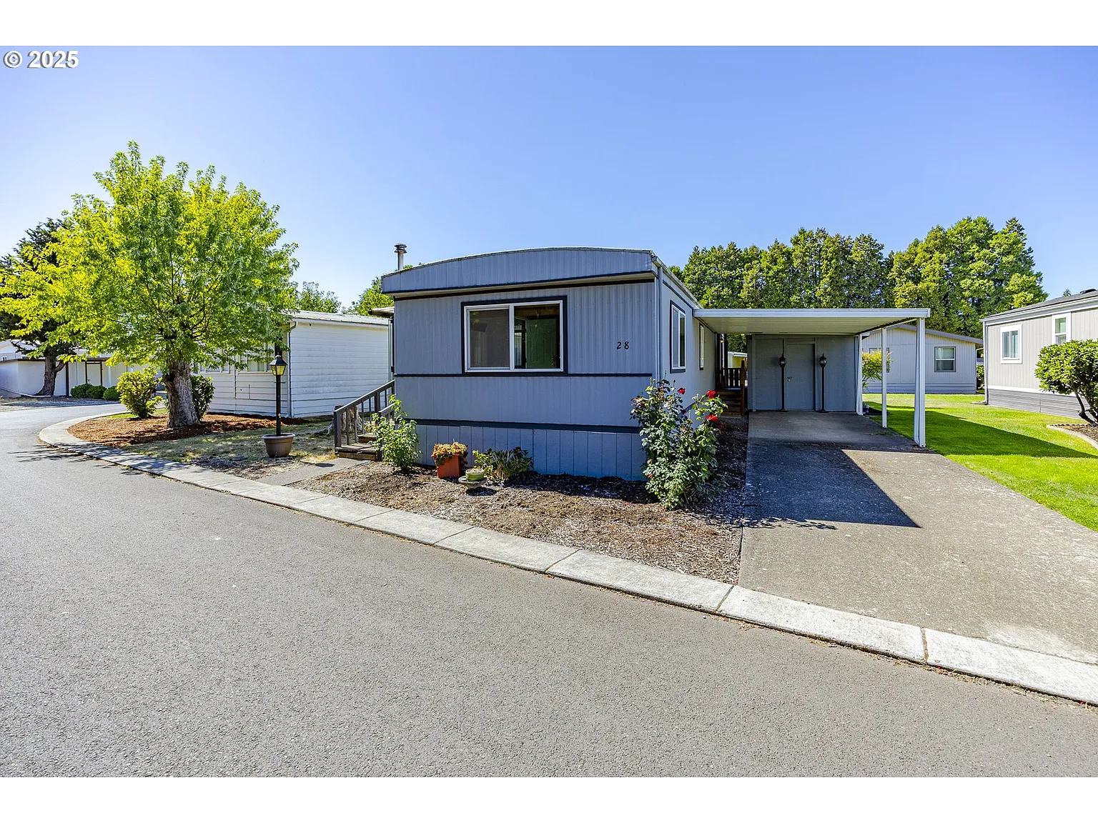 1225 W 10th Ave Unit 28 photo 1