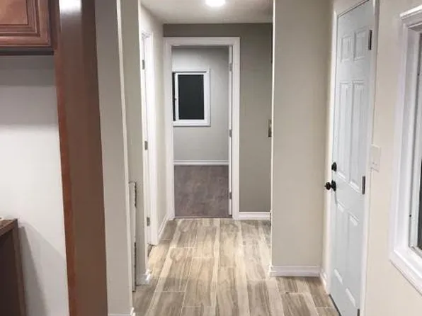 23709 Goetz Dr, Canyon Lake, CA 92587