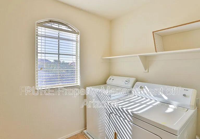 2756 E Canyon Creek Dr — Photo 17