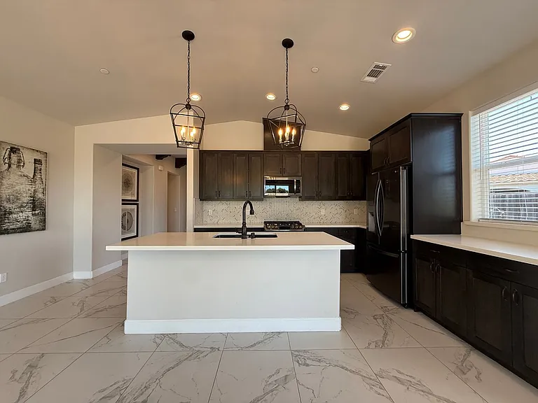 1137 Trilogy Cir — Photo 12