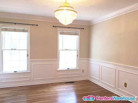 4th image of 4636 Barnum Ln