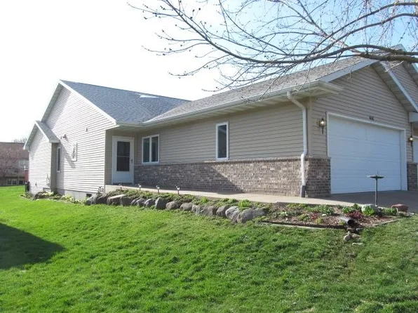 406 Michele St, Mount Horeb, WI 53572