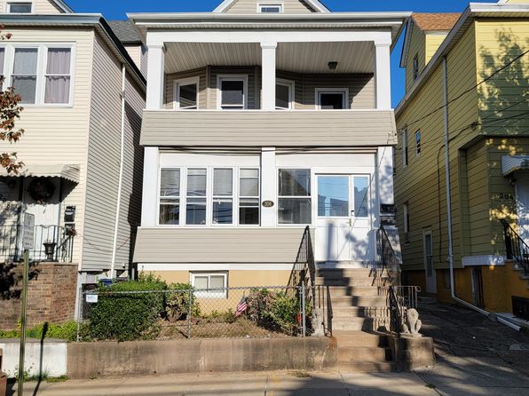 206 Cambridge Ave #2