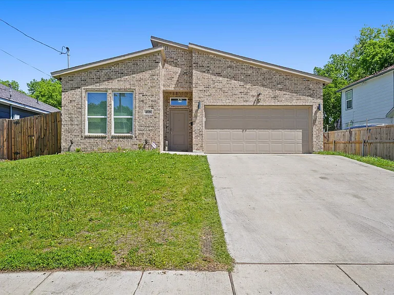 4520 Garrison St — Photo 4