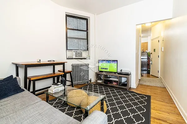 Rented by Red Sparrow Realty Group | media 2