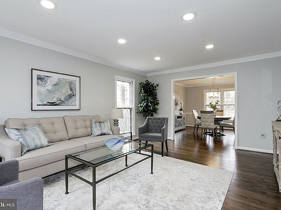 2nd image of 7509 Glennon Dr