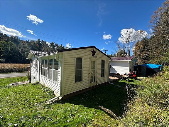 4th image of 4038 County Road 10
