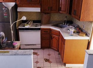 8116 17th Ave #2, Brooklyn, NY 11214