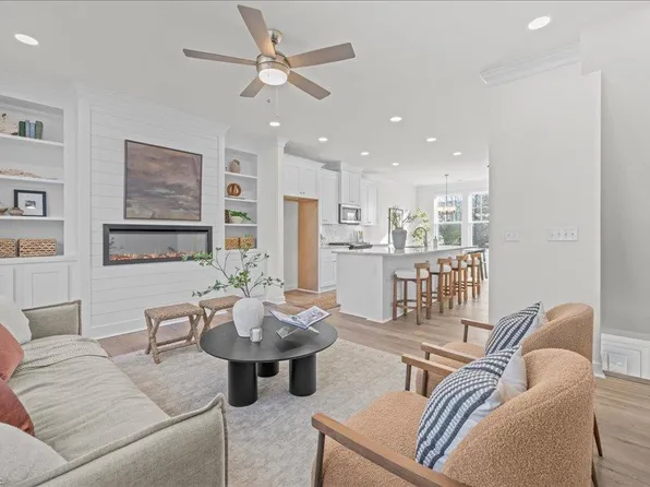 639 22nd St #B, Virginia Beach, VA 23451