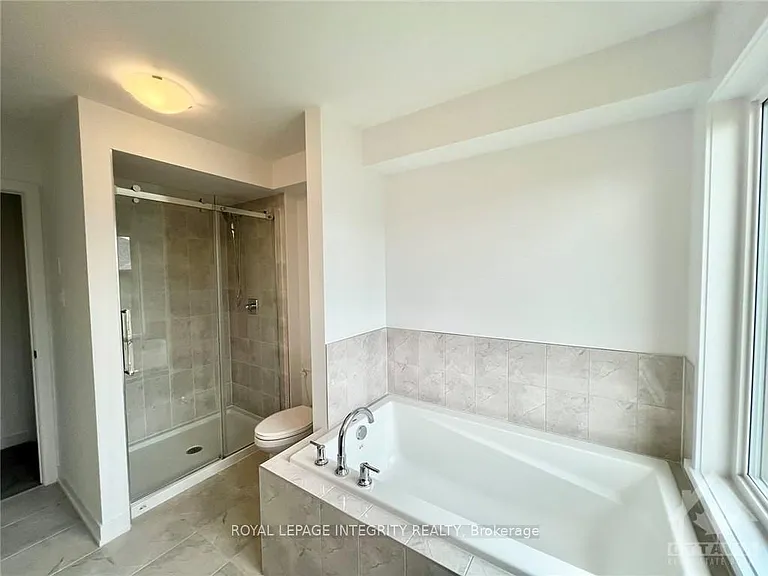 1000 Acoustic Way — Photo 20