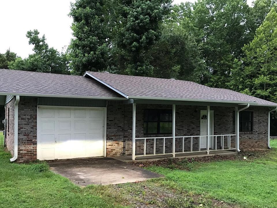 1st image of 211 W Ozarka St