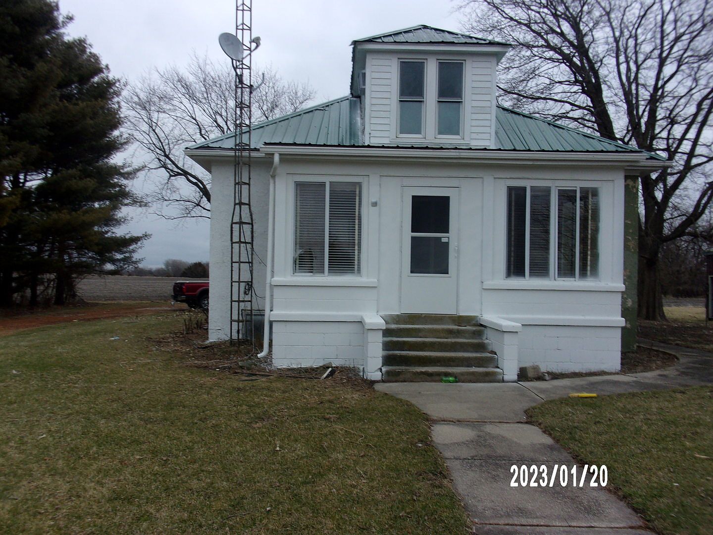 400 S Wood St, Thawville, IL 60968 Zillow