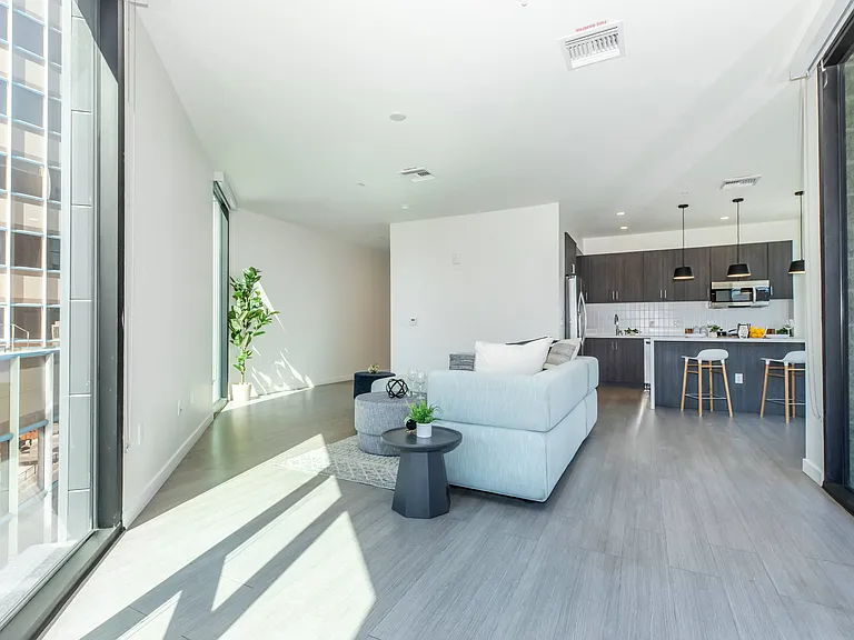 Rendezvous Urban Flats — Photo 12