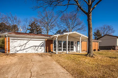 4939 Sherborne Dr photo 1