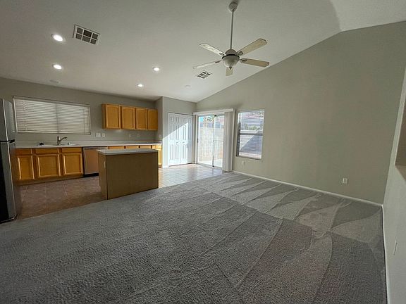 4th image of 8545 Gracious Pine Ave