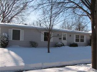 1414 40th St NW, Rochester, MN 55901