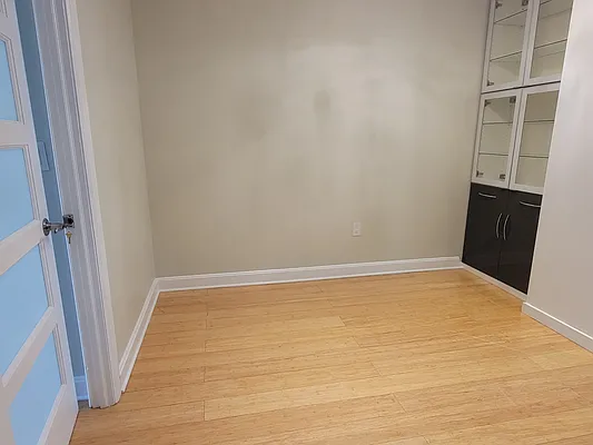 Rented by BLS Realty | media 21