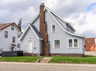 1421 Ferndale Rd NW, Canton, OH 44709