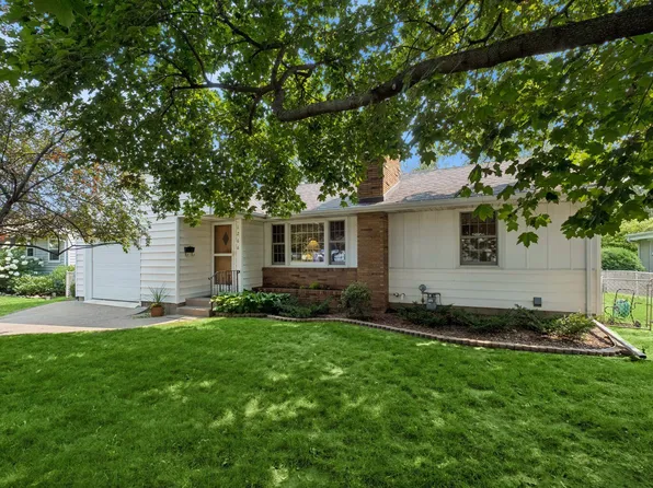 1266 Smith Ave S, West Saint Paul, MN 55118