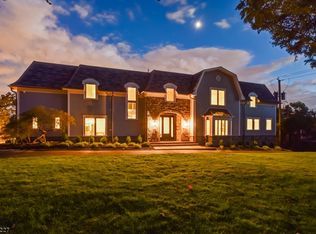 36 Crest Dr, South Orange, NJ 07079