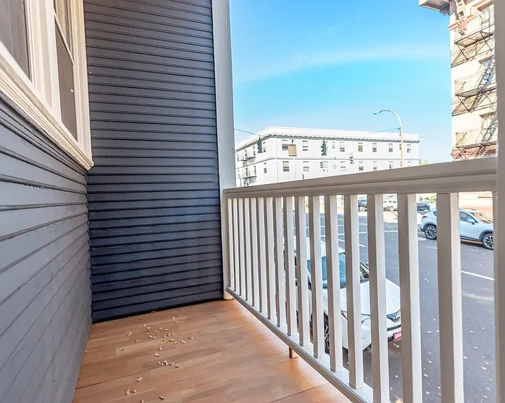 1402-1406 SW 12th Ave — Photo 14