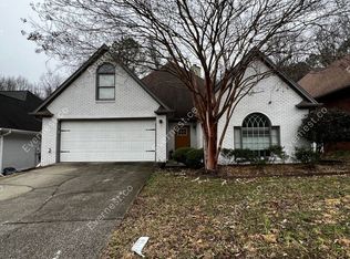 2033 Russet Woods Trl, Birmingham, AL 35244