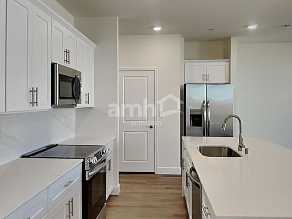 3rd image of 266 Austin Bellerose Pl
