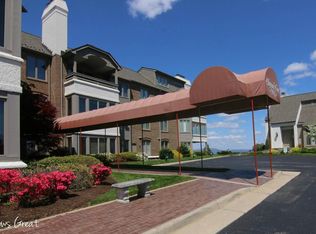 5032 Hunting Hills Sq, Roanoke, VA 24018