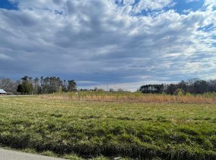 3 Watson Loop Rd, Pikeville, TN 37367