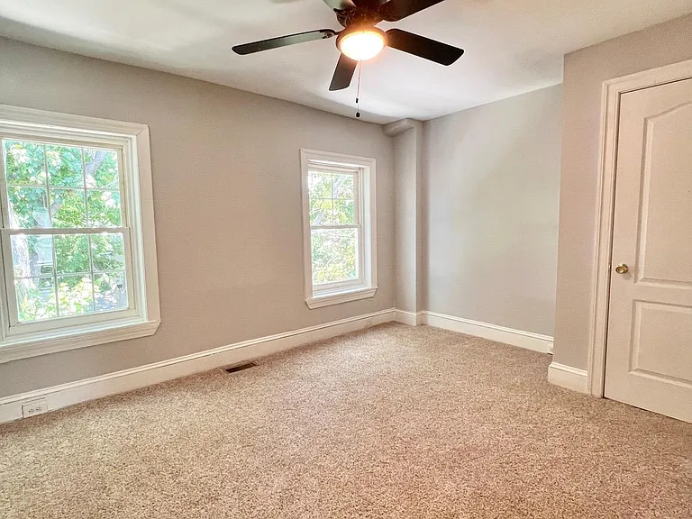 1029 Lancaster Ave — Photo 21