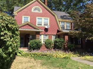 13890 Clifton Blvd, Lakewood, OH