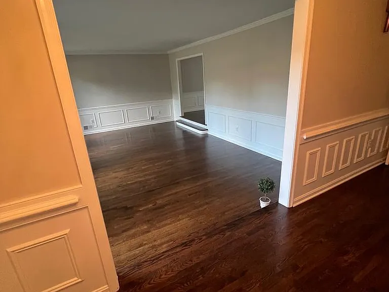 1197 Meadow Green Ln — Photo 13