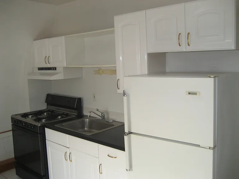 81 South St #2 — Photo 1