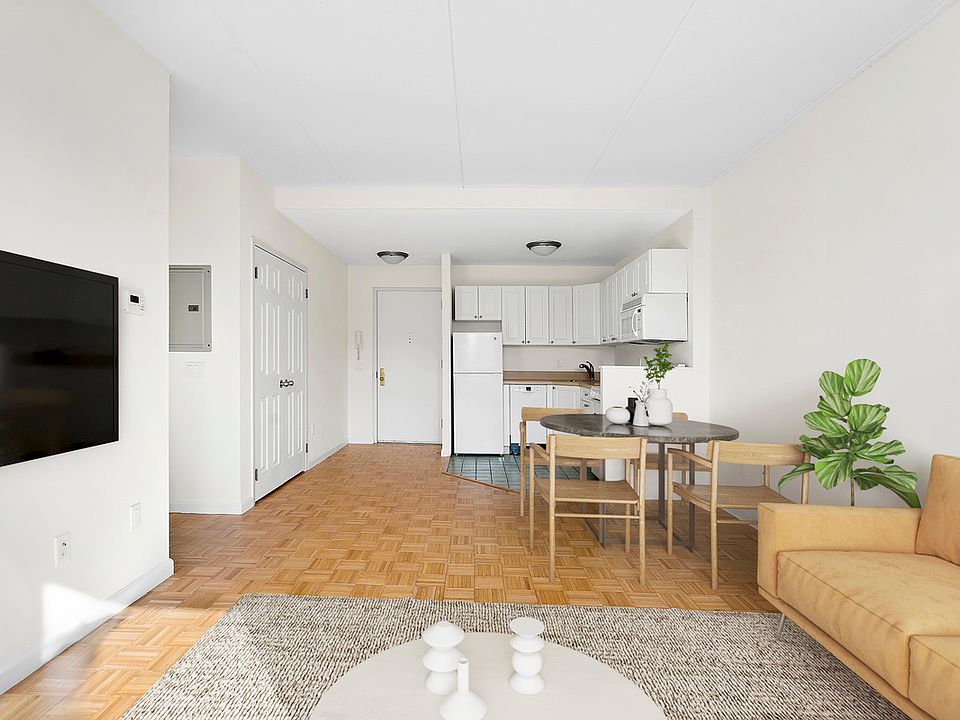 1st image of 129 Boerum Pl APT 4A