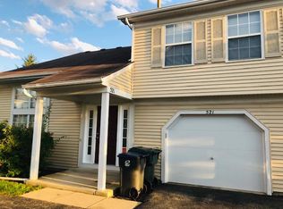 521 East Ave, Streamwood, IL