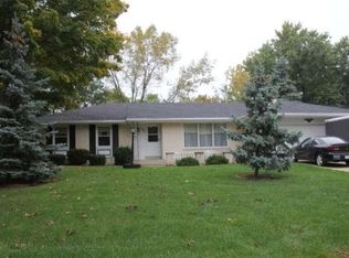 15070 W Mark Dr, New Berlin, WI 53151