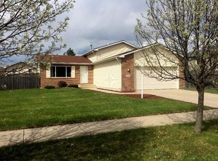 7446 Kestrel St, Hobart, IN 46342