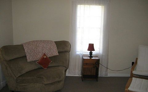 3rd image of 387 Isabella Ave