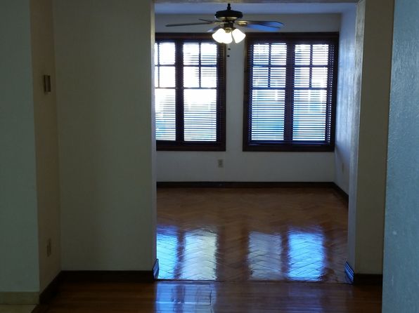 (undisclosed Address)