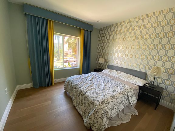5th image of 2939 W Leeward Ave Unit 215