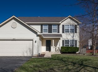 217 Troy Ct, Romeoville, IL 60446