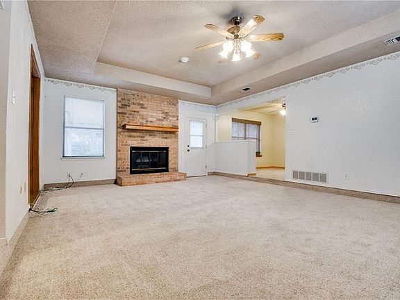 5th image of 7313 Vista Cliff Dr