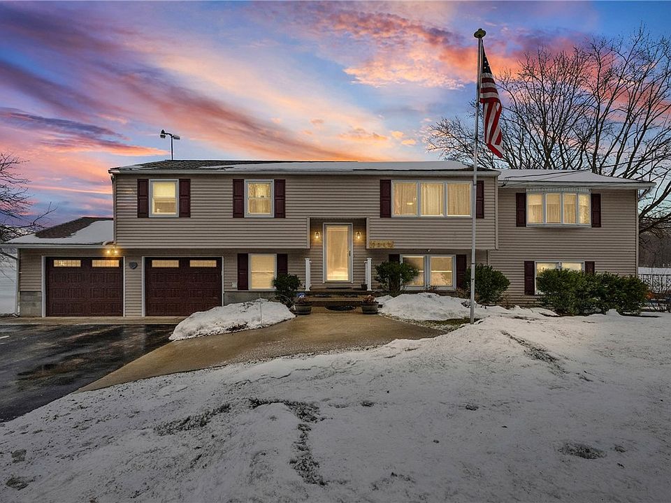 1st image of 3242 Hanagan Rd